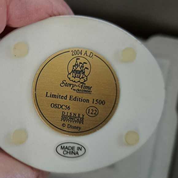 Disney  Showcase Collection Olszewski   2004 Bravest of Them all in box limited - Picture 3 of 8